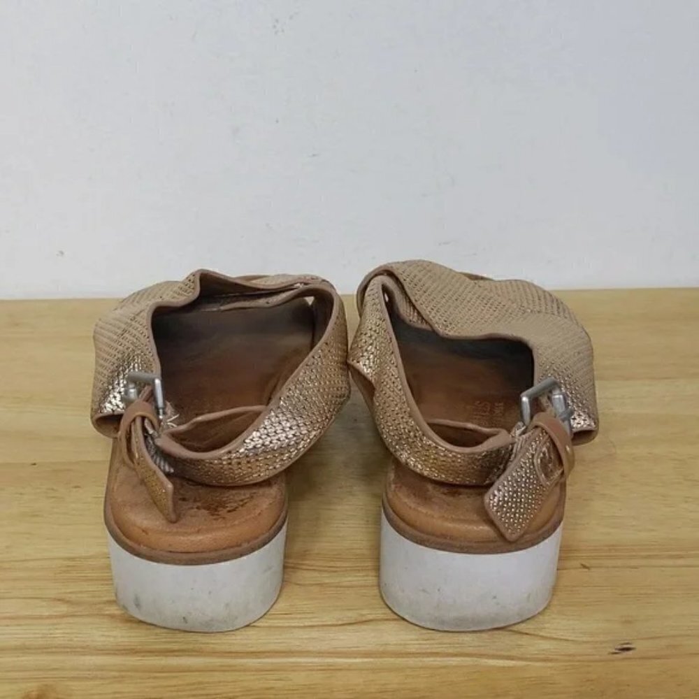 Gentle Souls Kiki Leather Platform Sandals in Rose Gold - Picture 4 of 9